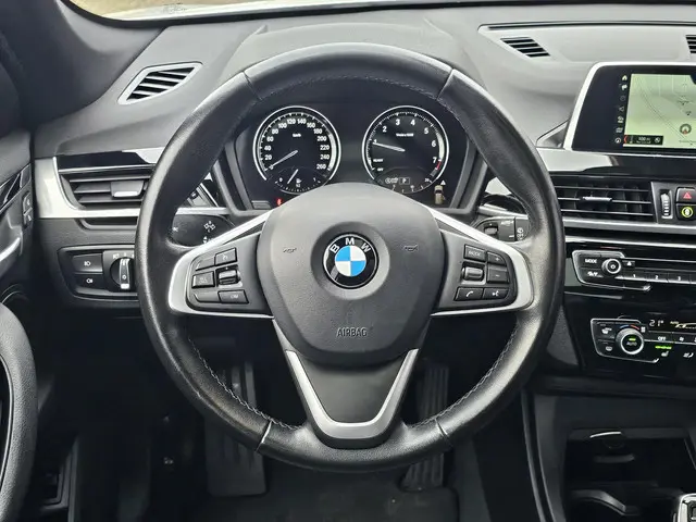 BMW X1 sDrive18i 2018 Benzine 19