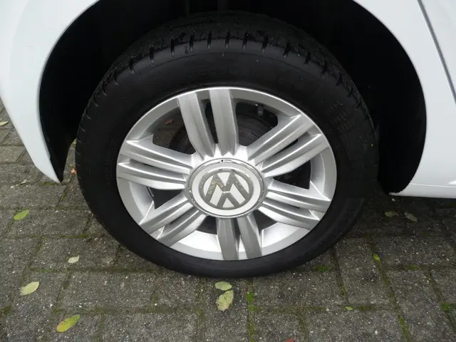 Volkswagen up! 1.0 BMT high up! 2019 Benzine 10
