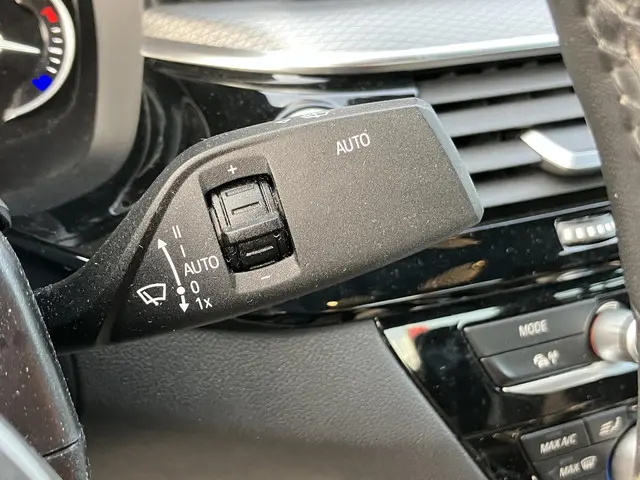 BMW 5 Serie 520i 2019 Benzine 34