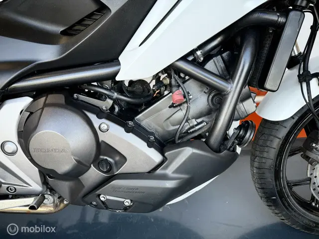 Honda NC 750 750X DCT C-ABS 2015 Benzine 15