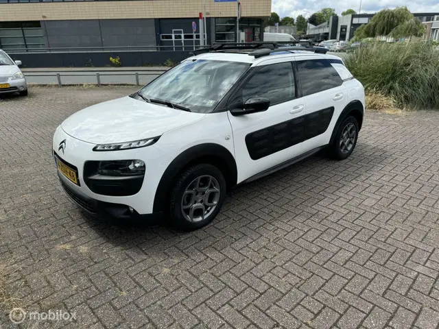 Citroën C4 Cactus NIEUWE APK 1.2 e-VTi Shine 2014 Benzine