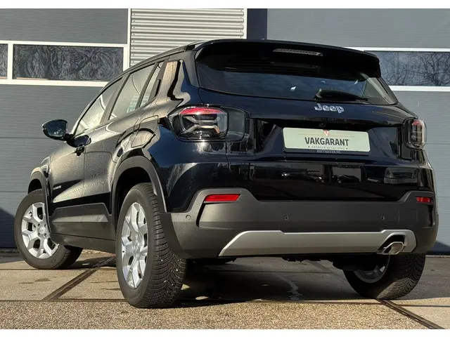 Jeep Avenger 1.2 Altitude 2024 Benzine 3