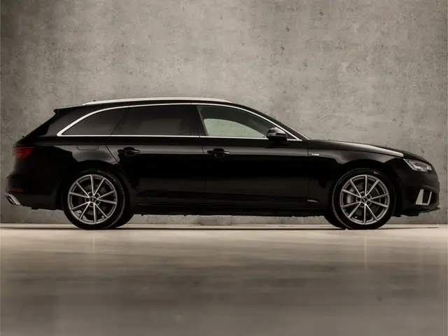 Audi A4 Avant 45 TFSI quattro Sport S line 2019 Benzine 4