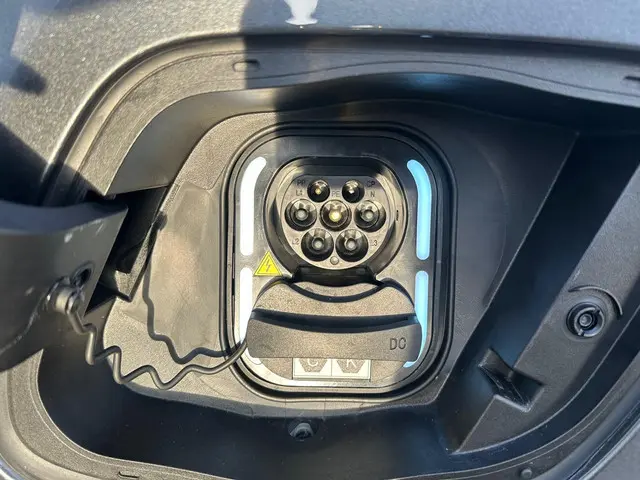 MG MG4 Electric Luxury 64 kWh 2024 Elektrisch 8