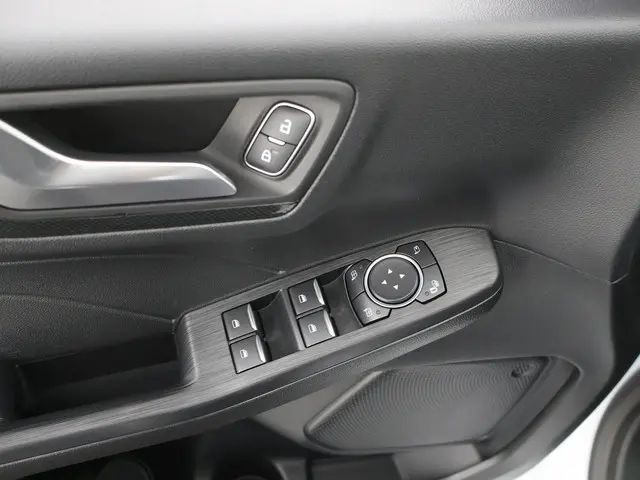 Ford Kuga 2.5 PHEV 225PK ST-Line X 2021 Hybride Benzine 24
