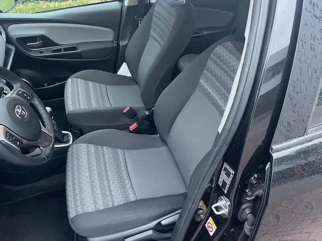 Toyota Yaris 1.3 VVT-i Aspiration 2016 Benzine 11