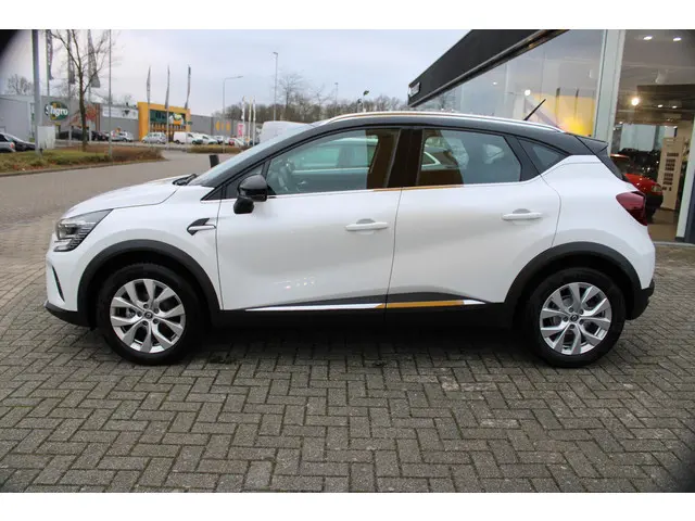 Renault Captur TCe 130 Intens | Weinig kms | 2020 Benzine 4
