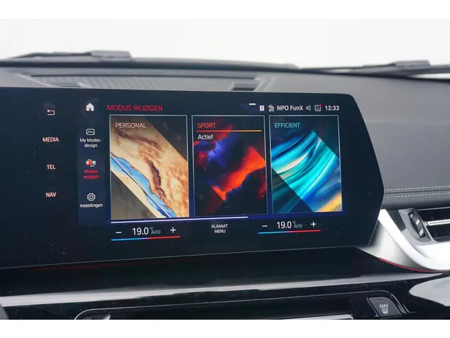 BMW X1 xDrive30e 2022 Hybride Benzine 24