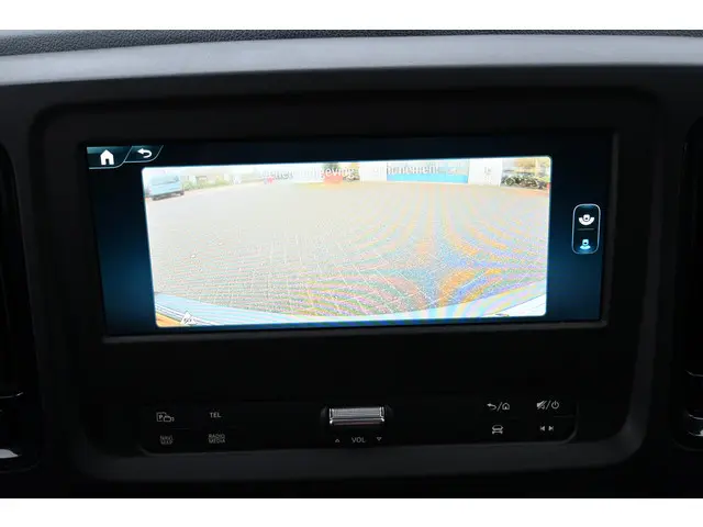 Mercedes-Benz Vito 116 CDI 4x4 L3 Pro 2024 Diesel 4