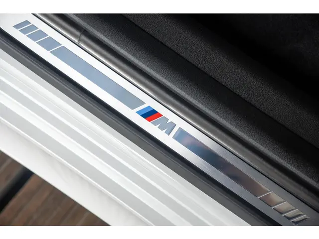 BMW 3 Serie Sedan 320e 2025 Hybride Benzine 28