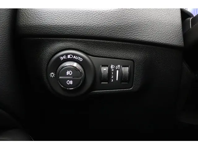 Jeep Compass 1.3T S 2020 Benzine 36