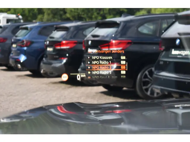 BMW 7 Serie M760Li xDrive 2019 Benzine 25