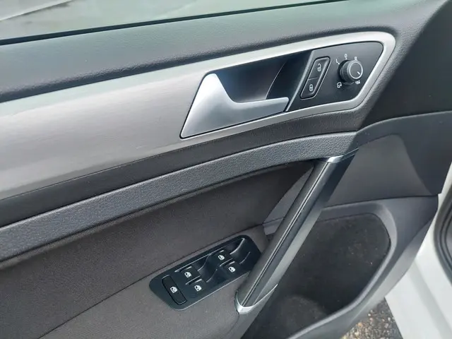 Volkswagen Golf 1.0 TSI Comfortline 2016 Benzine 10