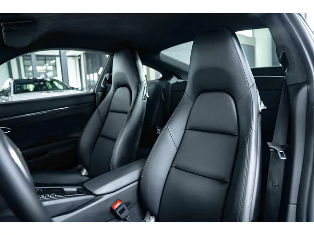 Porsche 911 Turbo 2014 Benzine 26