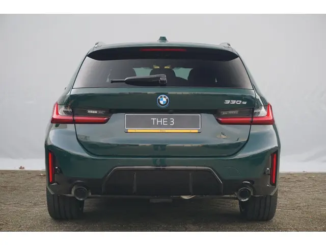 BMW 3 Serie Touring 330e 2026 Hybride Benzine 5