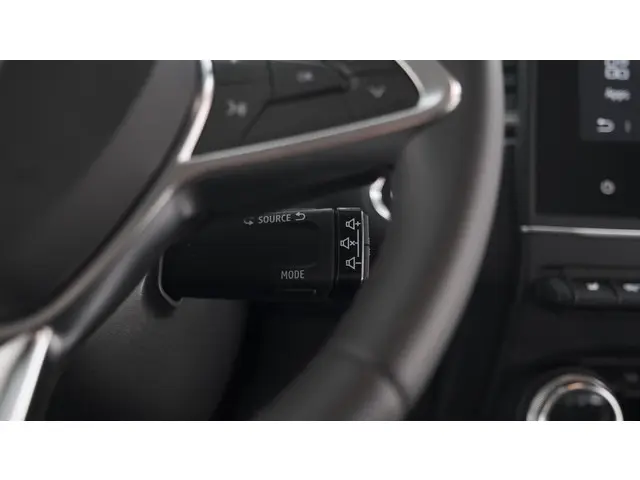 Renault Captur TCe 90 Techno 2024 Benzine 35