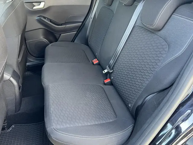 Ford Fiesta 1.0 EcoBoost Hybrid Titanium 2022 Benzine 13