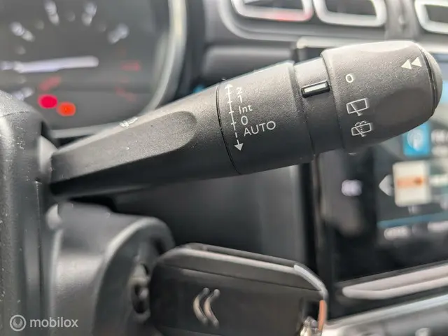 Citroën C3 1.2 PureTech Shine Automaat 2020 Benzine 20