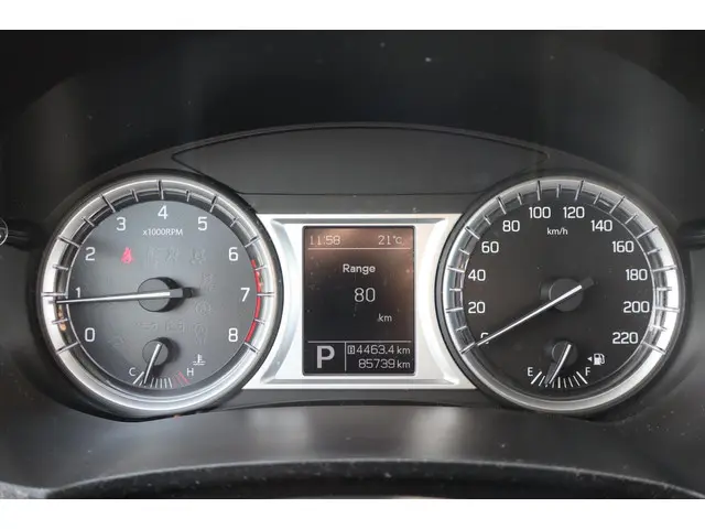 Suzuki Vitara 1.6 Exclusive|Automaat|Trekhaak| 2015 Benzine 6