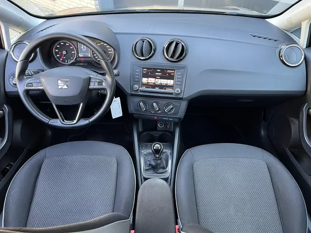 SEAT Ibiza 1.0 EcoTSI Style Connect Carplay 2016 Benzine 17
