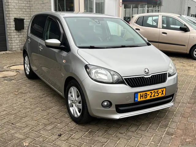 Škoda Citigo 1.0 Greentech Edition *Navi*Airco 2015 Benzine 2