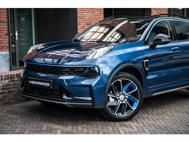 Lynk & Co 01 1.5 2025 Hybride Benzine 6