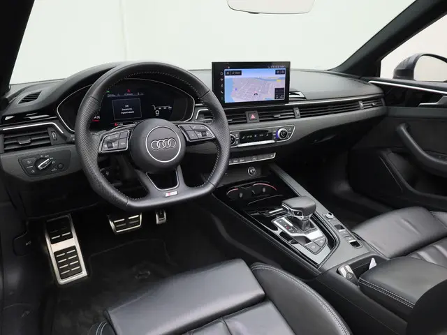 Audi A5 Cabriolet 40 TFSI/190PK S Line 2020 Benzine 4
