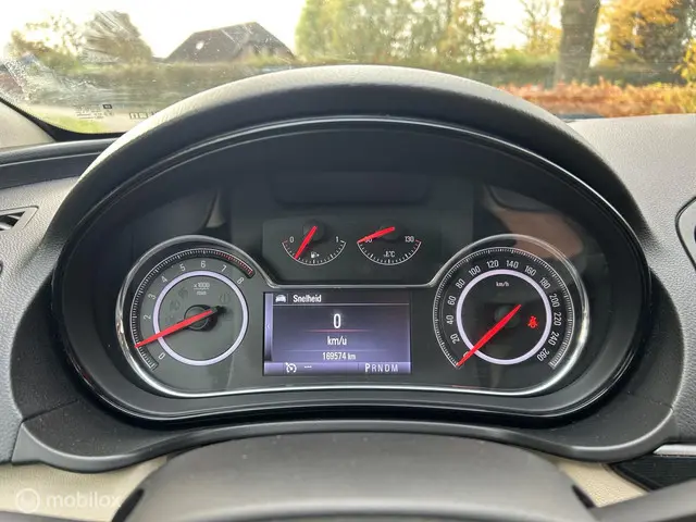 Opel Insignia Sports Tourer 1.6 T Cosmo 2014 Benzine 17