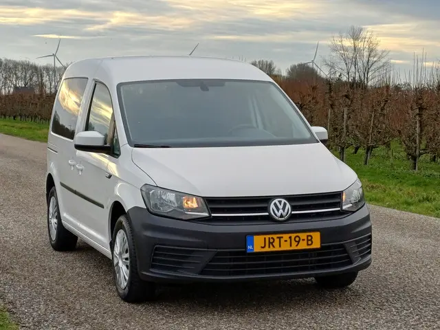 Volkswagen Caddy 1.0 TSI Trendline 2020 Benzine 6