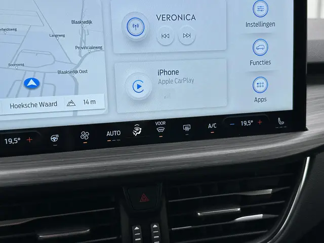 Ford Kuga 2.5 PHEV Active X 2024 Hybride Benzine 29