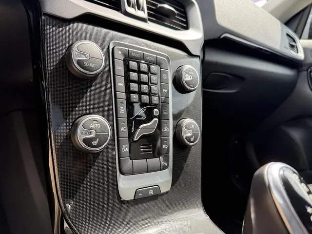 Volvo V40 1.5 T3 Dynamic Edition 2018 Benzine 9