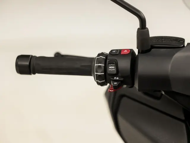 BMW C 400 GT Triple Black 2025 Benzine 14