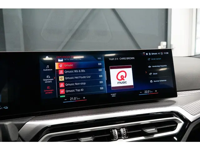 BMW 3 Serie 330e 2024 Hybride Benzine 24