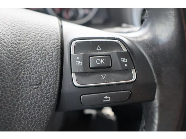 Volkswagen Tiguan 1.4 TSI Sport&Style 2012 Benzine 28
