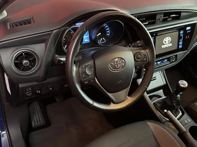 Toyota Auris Touring Sports 1.2T Energy 2019 Benzine 3