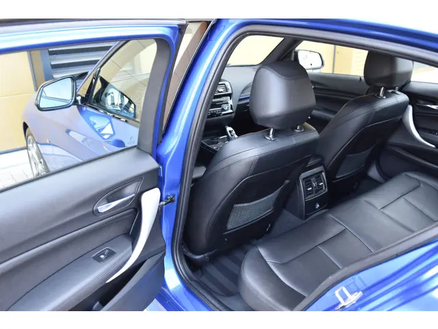 BMW 1 Serie M140i xDrive 2017 Benzine 27