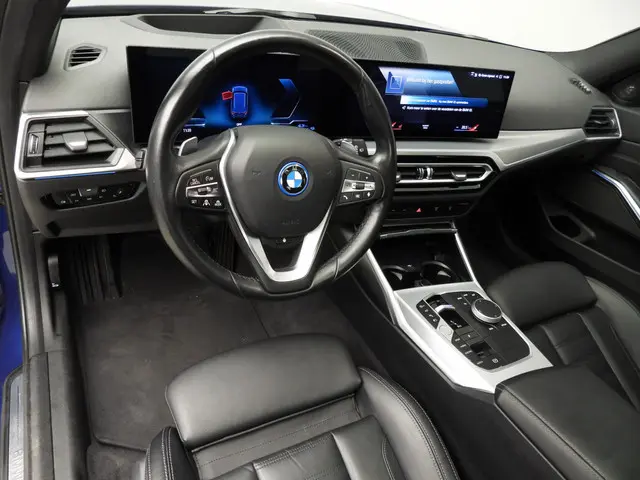 BMW 3 Serie Touring 320e 2023 Hybride Benzine 6