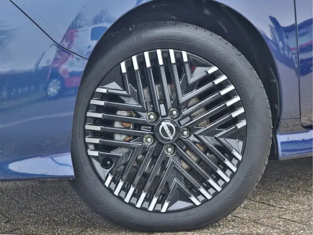 Nissan Leaf N-Connecta 39 kWh 2024 Elektrisch 8