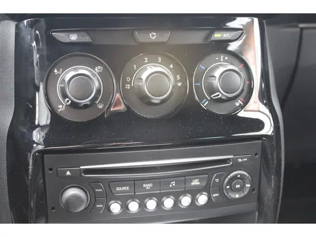 Citroën DS3 1.2 VTi So Chic 2013 Benzine 20
