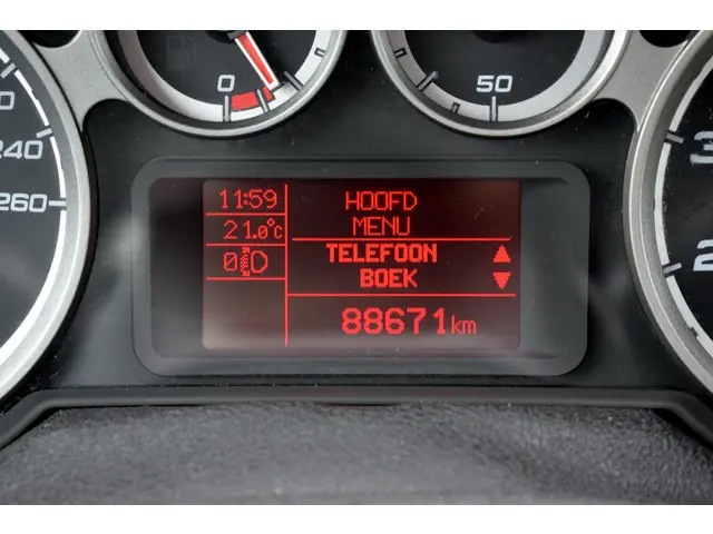 Alfa Romeo MiTo 0.9 TwinAir Distinctive 2013 Benzine 11