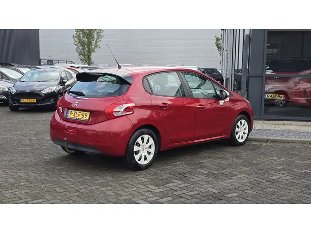 Peugeot 208 1.0 VTi LIKE 2014 Benzine 4