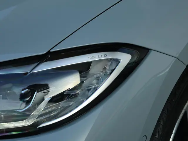 BMW 4 Serie Cabrio 420i High Executive 2024 Benzine 8