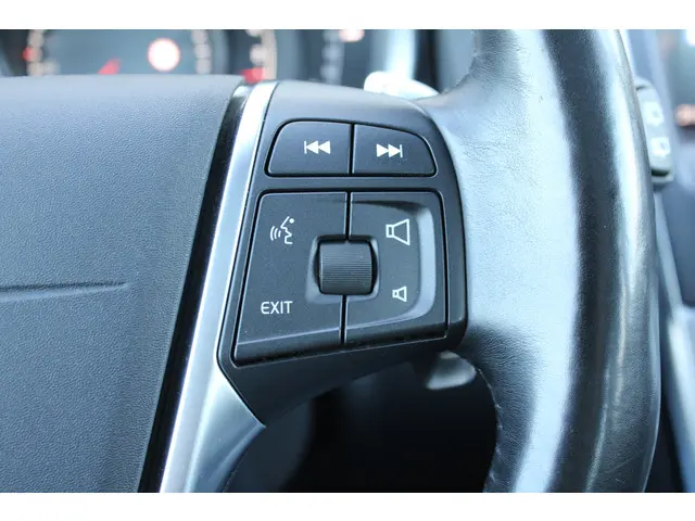 Volvo XC60 T5 Automaat Polar+ 2018 Benzine 25