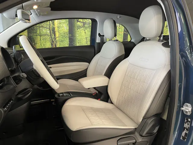 Fiat 500 La Prima 42 kWh Cabrio 2021 Elektrisch 12