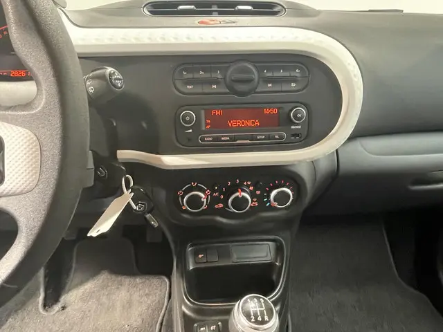 Renault Twingo 1.0 SCe Collection 2020 Benzine 26