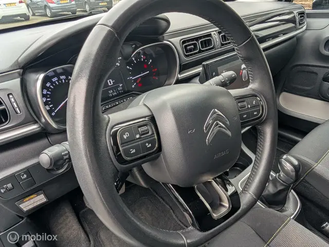 Citroën C3 1.2 PureTech Feel 2016 Benzine 12
