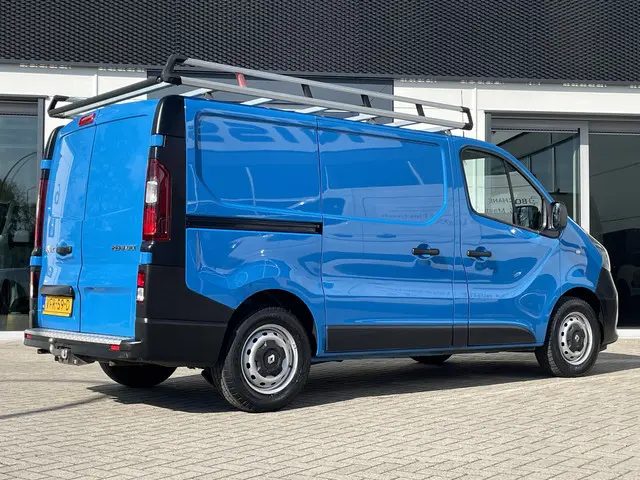 Renault Trafic 1.6 dCi 95 T27 L1H1 Comfort 2020 Diesel 2
