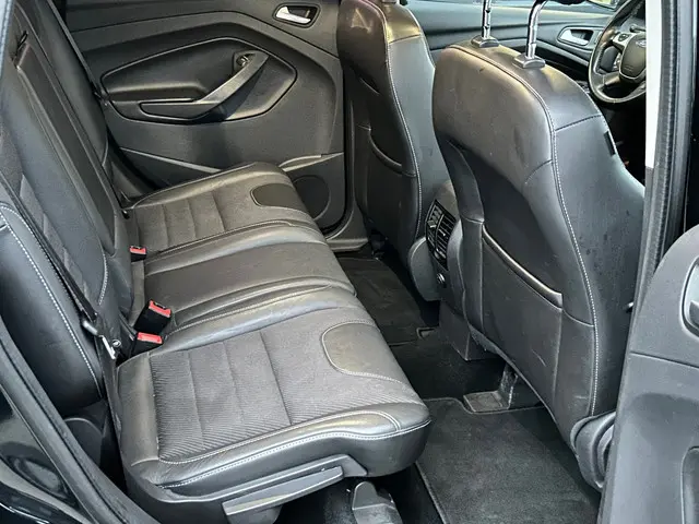 Ford Kuga 1.5 Trend | Lees Tekst!!!! | 2015 Benzine 9