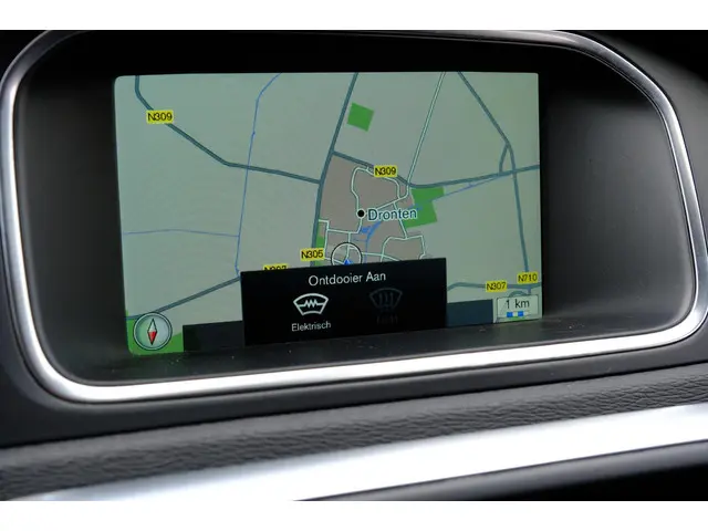 Volvo V40 2.0 T2 Momentum Navi|Clima|LMV 2016 Benzine 20
