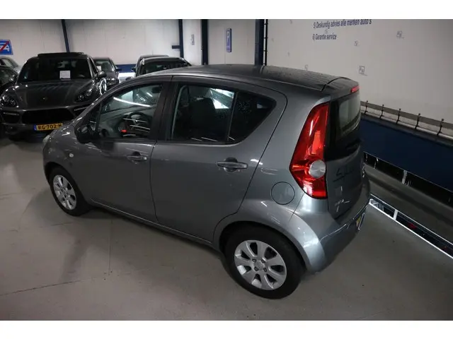 Opel Agila 1.0 Selection / NIEUWE APK / NAP ! ! ! 2012 Benzine 6